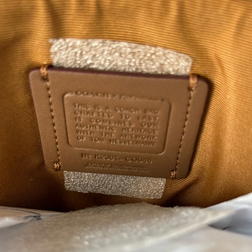 NWT💃Coach Coach X Tom Wesselmann Box Crossbody Bag - Picture 7 of 14